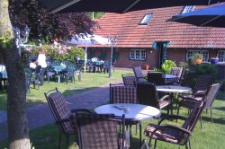 Cafe und Biergarten